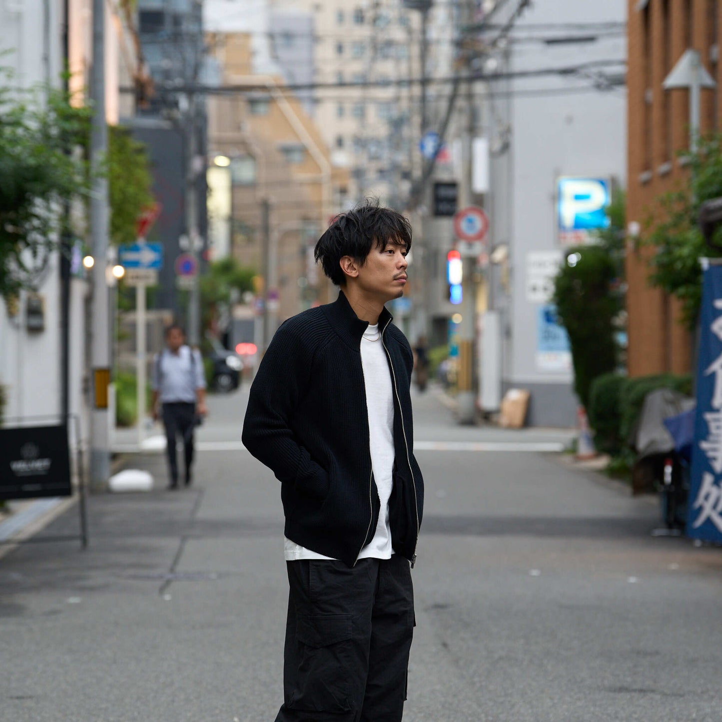 【11月新発売】デキる男を演出する「ドライバーズニット」