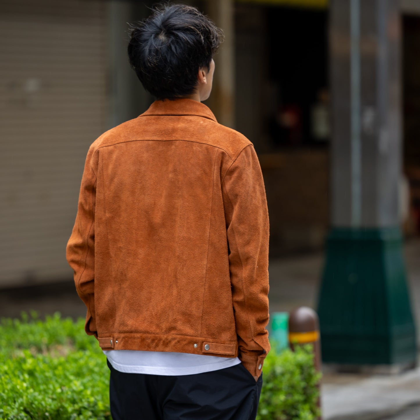 30代以上のための「上質"スウェード"ジャケット」