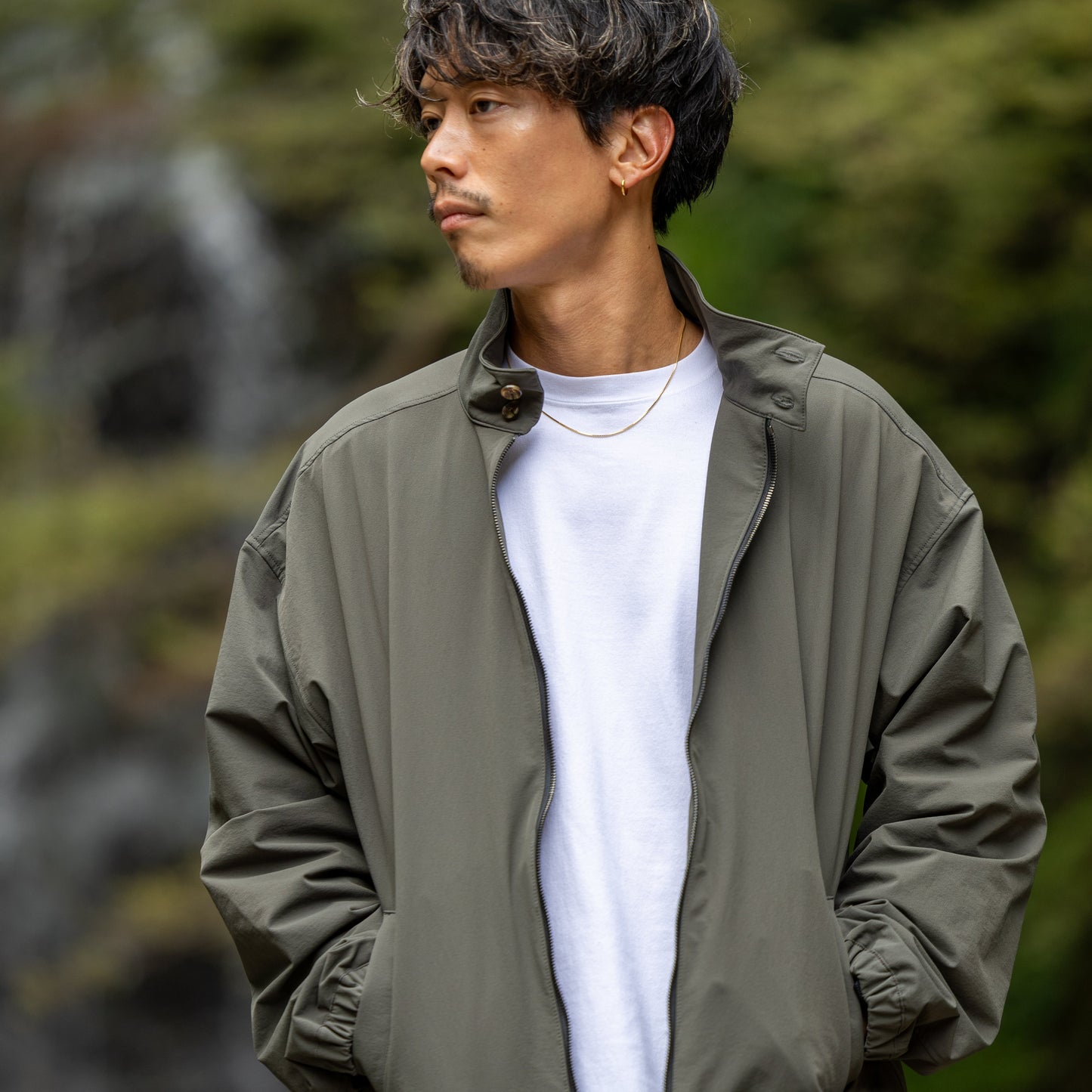 コーデの主役になる"CORDURAブルゾン"(コーデュラ)