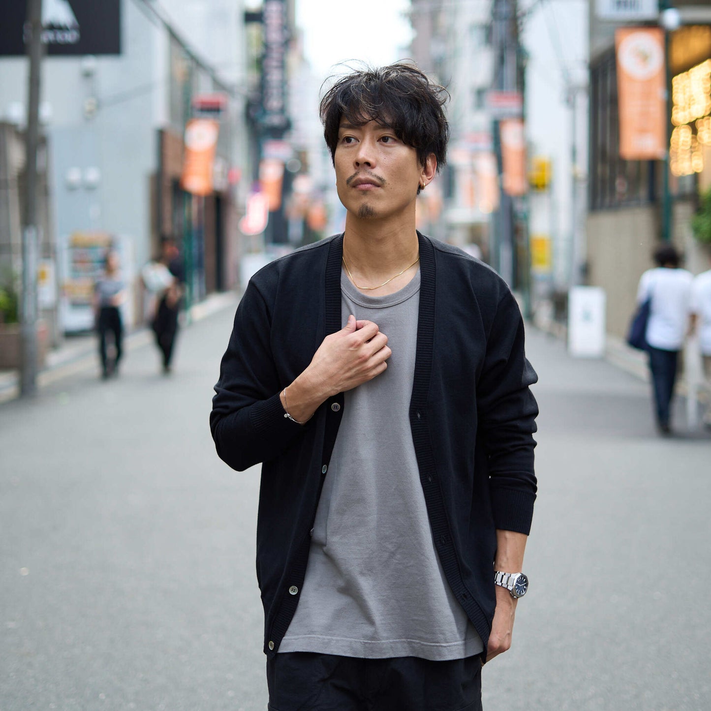 【10月新発売】カシミヤ&コットン 着るとなぜか褒められる「上品な"カーディガン」