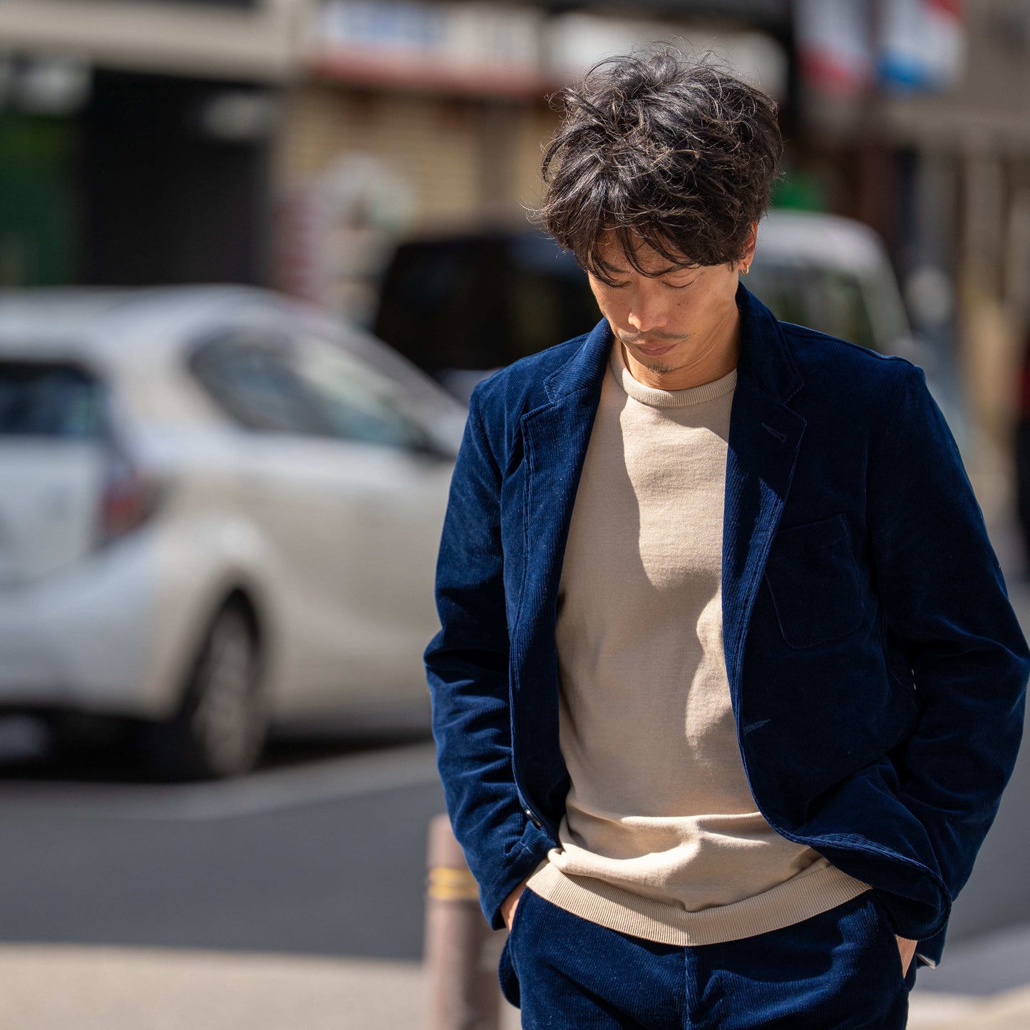 1枚で"サマ"になる「ラグジュアリーニット」