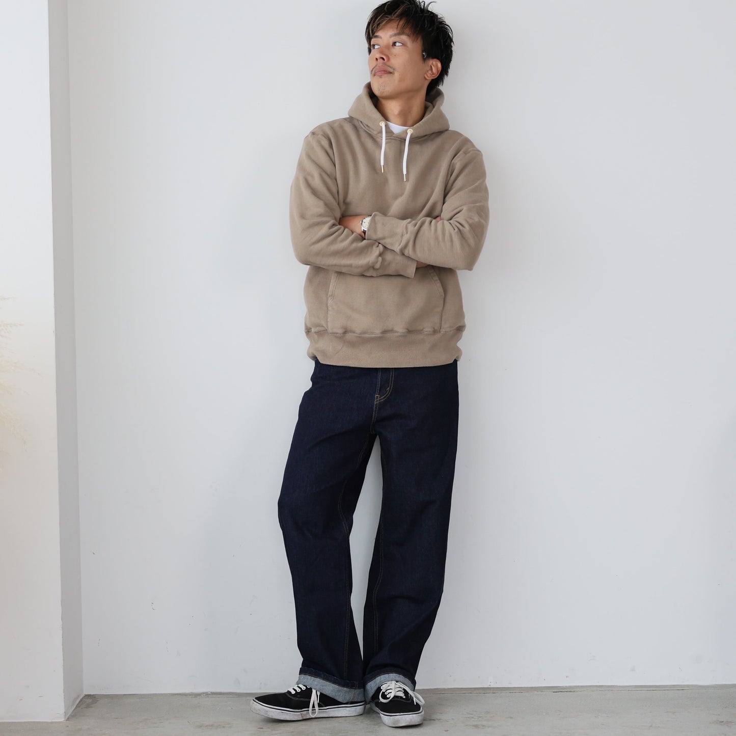 ジーンズなのにサラッと履ける『ジャパンデニム』