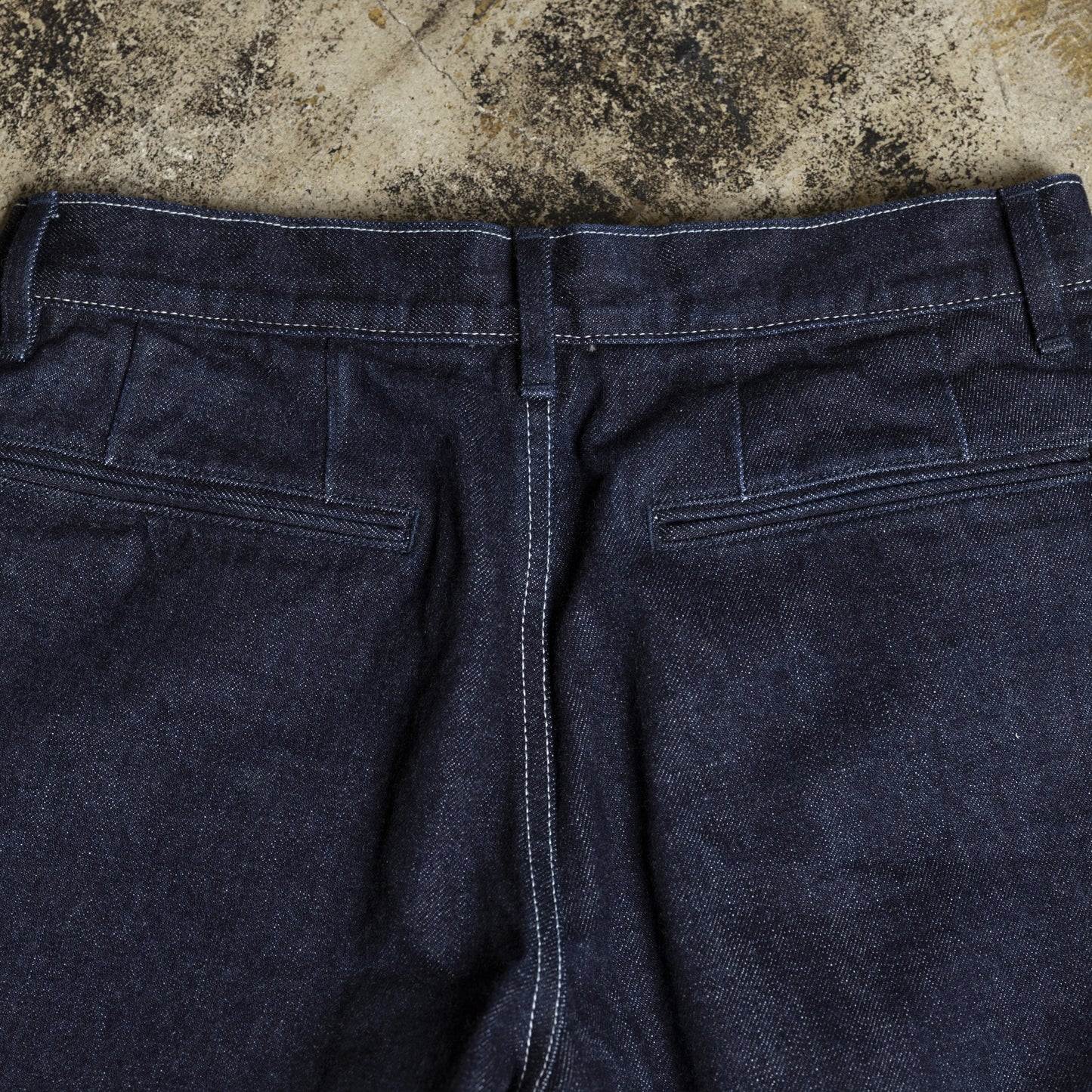 10月再入荷 50年後も着たい「大人のスラックスデニム」(セットアップ)