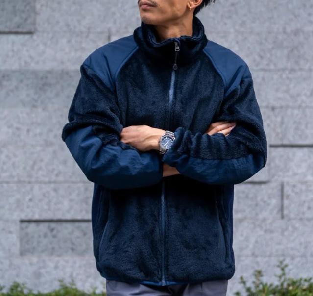 "Fleece: The new navy color for 2025 has a mature look."
