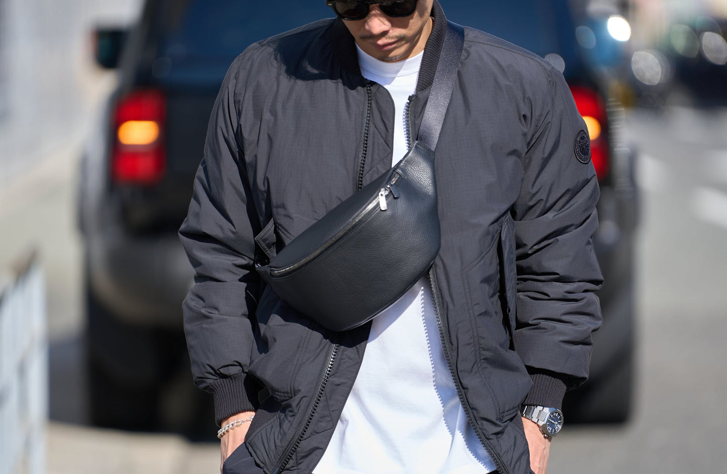 『ウエストバッグ』上質レザーでつくる、大人の贅沢。