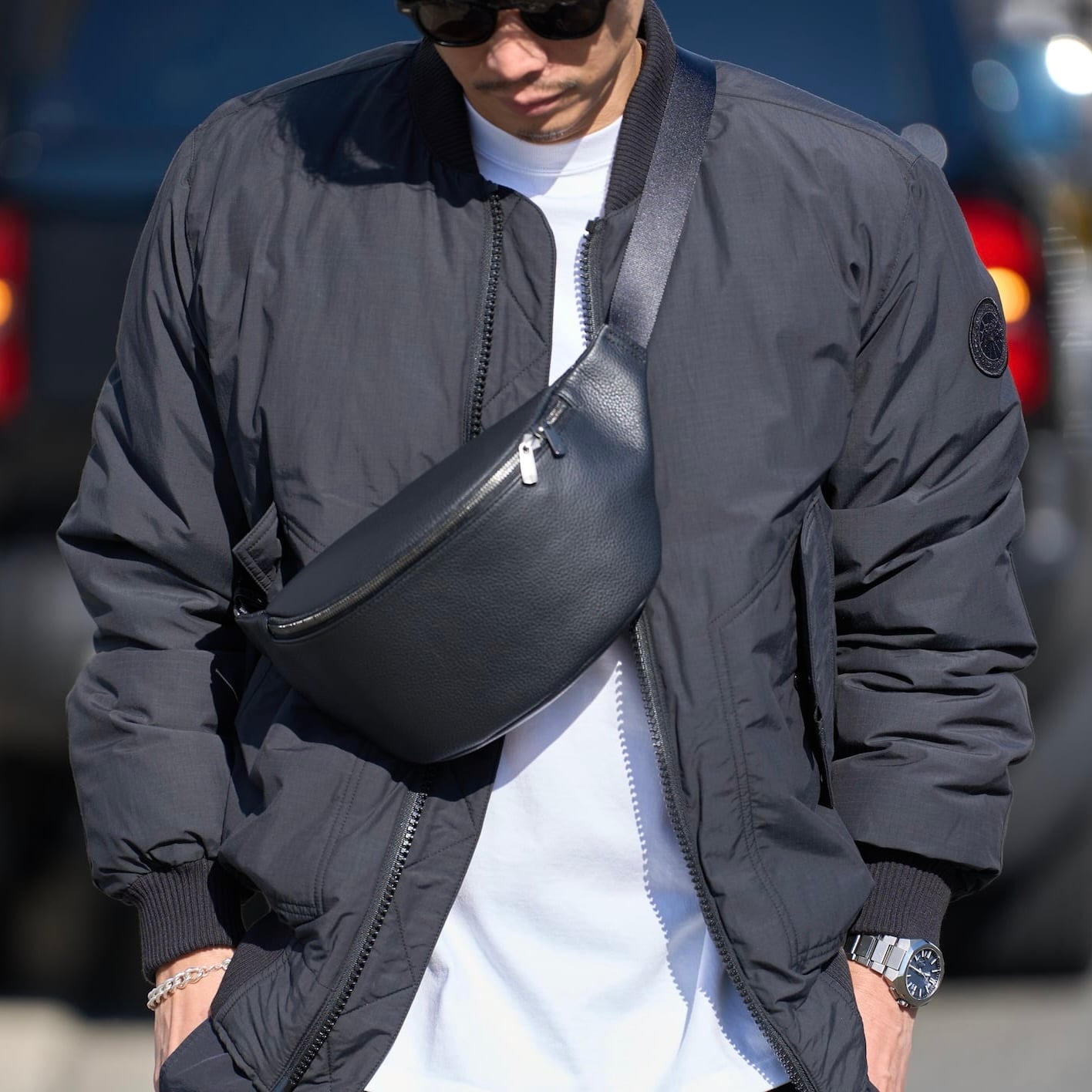 『ウエストバッグ』日常を、上質で運ぶ