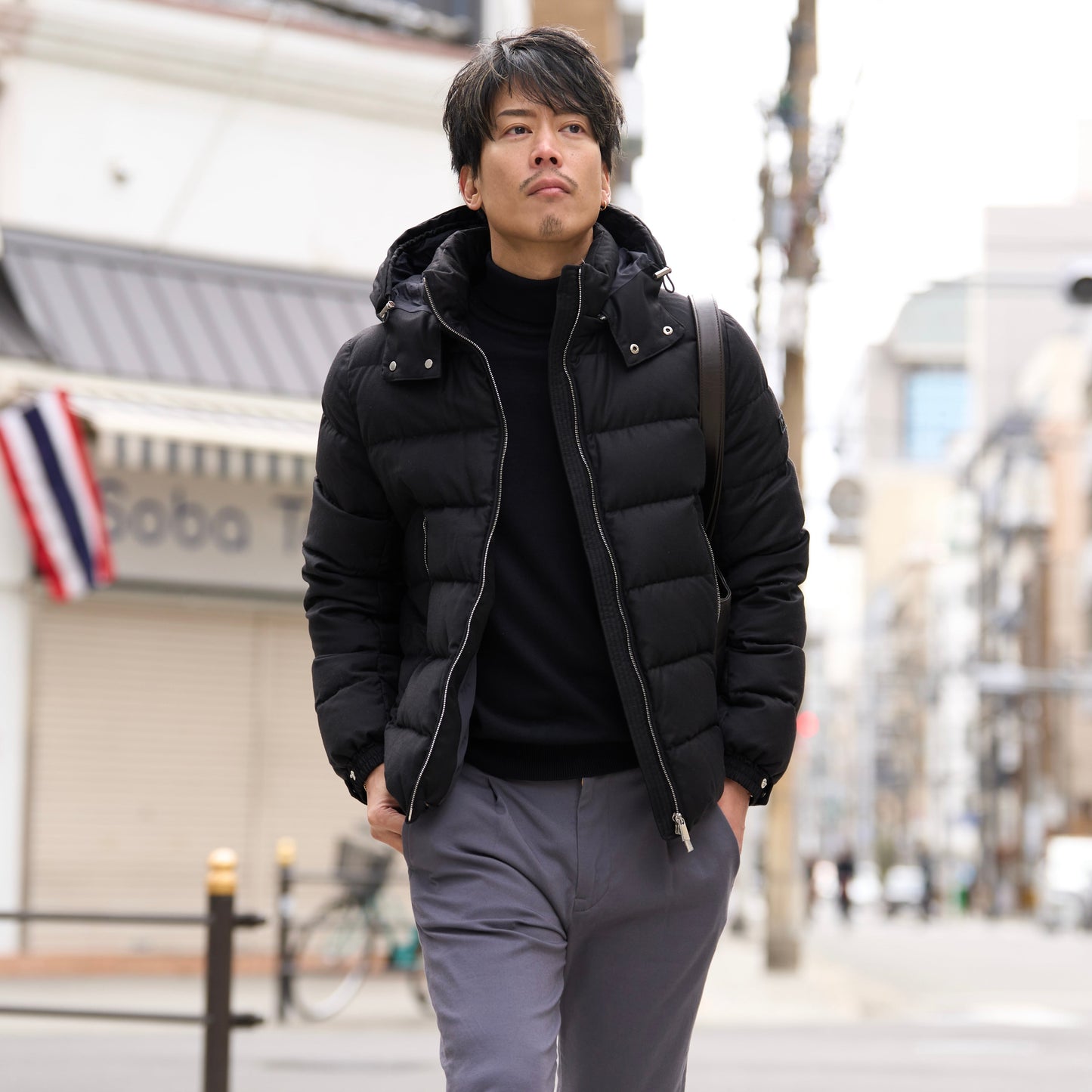 イタリア直輸入の「上品を演出する"タートルネック"」