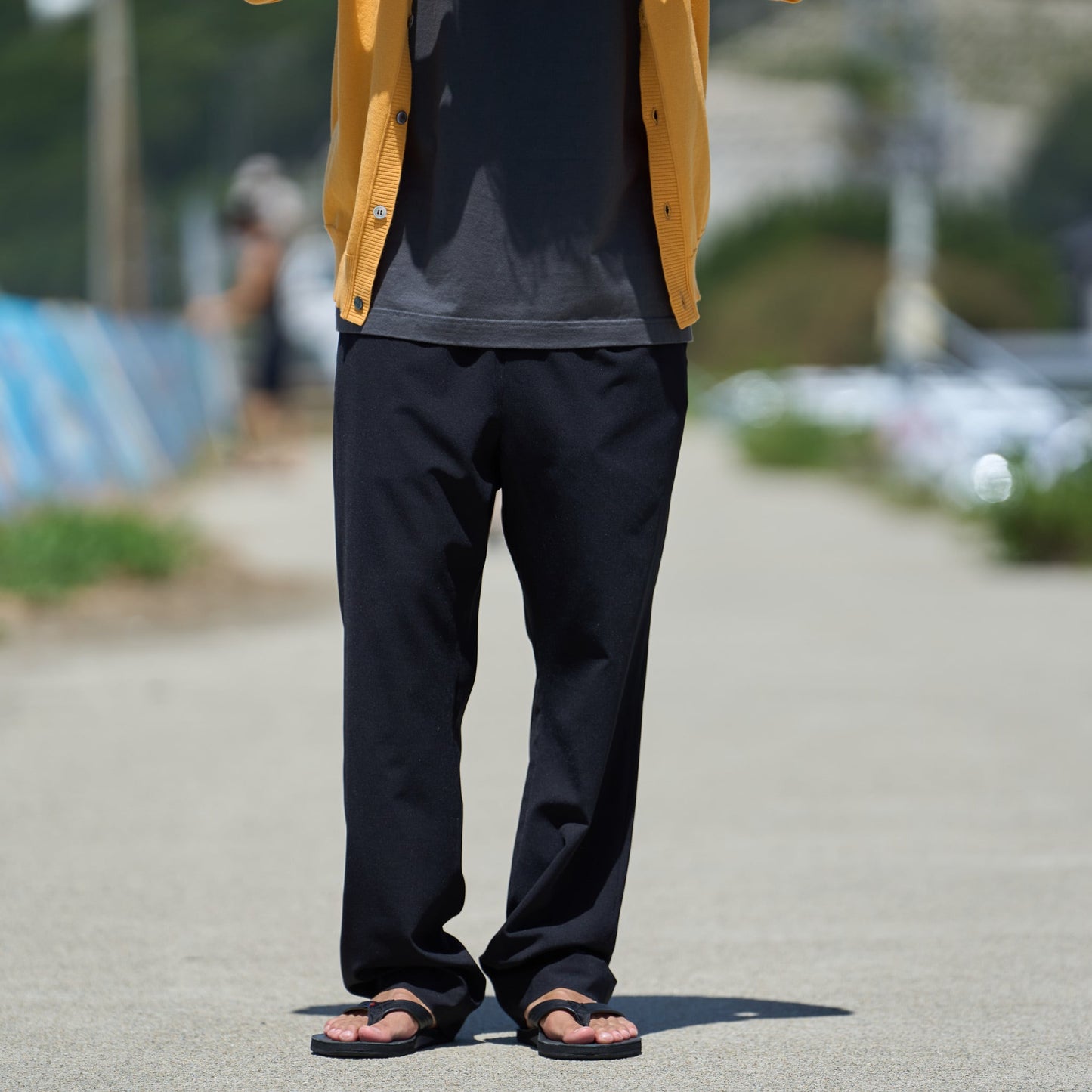 クール素材「イージーパンツ」