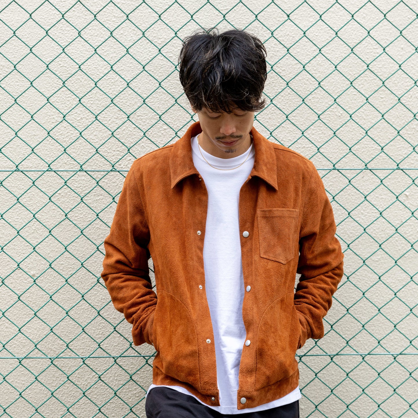 30代以上のための「上質"スウェード"ジャケット」