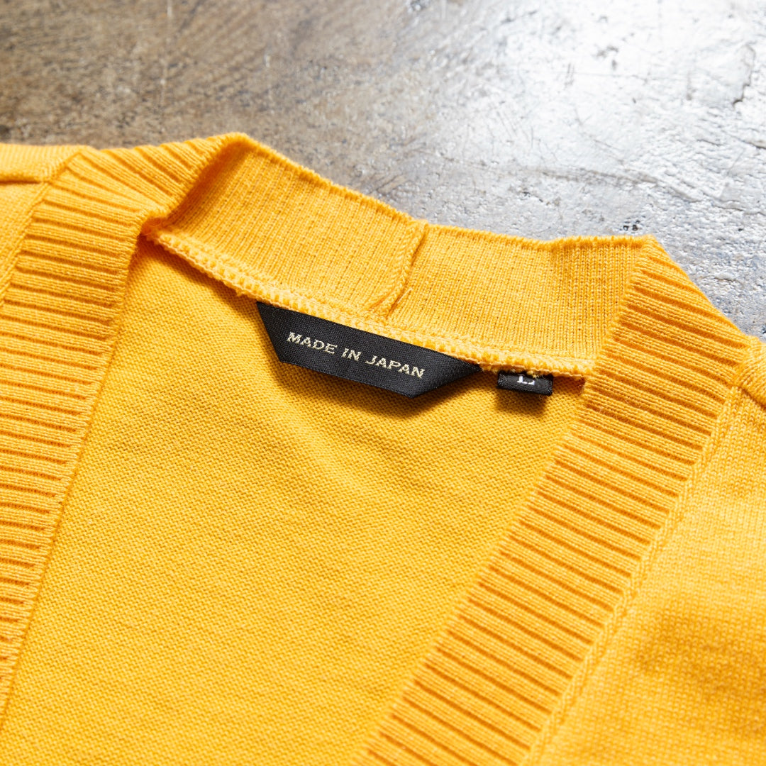 カシミヤ&コットン 着るとなぜか褒められる「上品な"カーディガン」