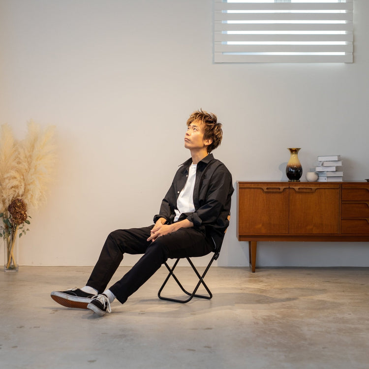 置くだけでお洒落な椅子「本革ミニチェア」 - Japan Made屋