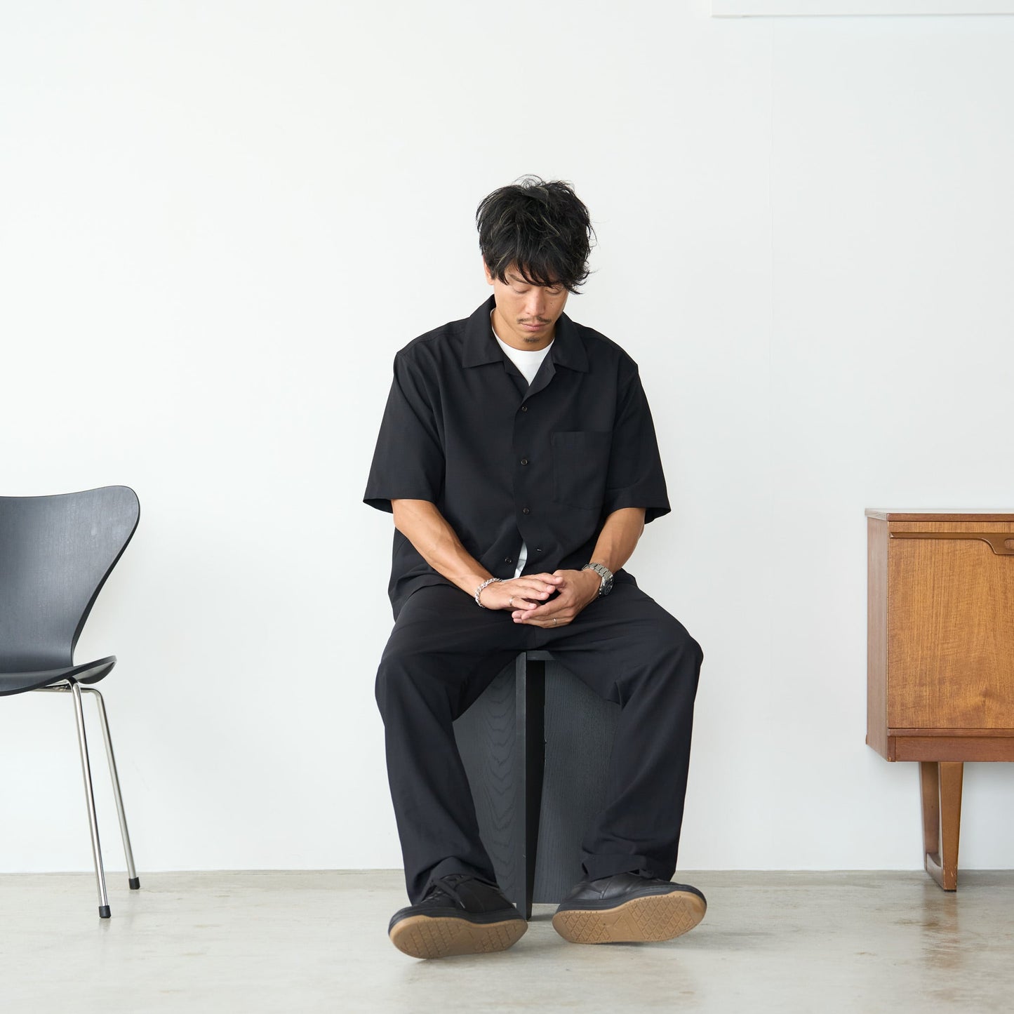 クール素材「イージーパンツ」