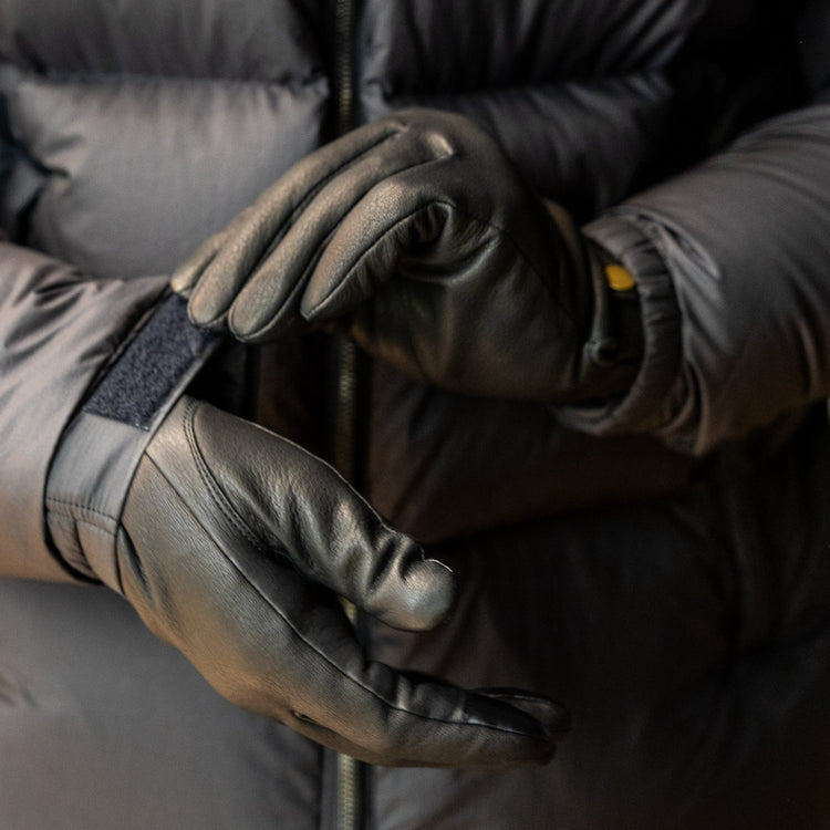 『レザーグローブ』(ディアスキン)