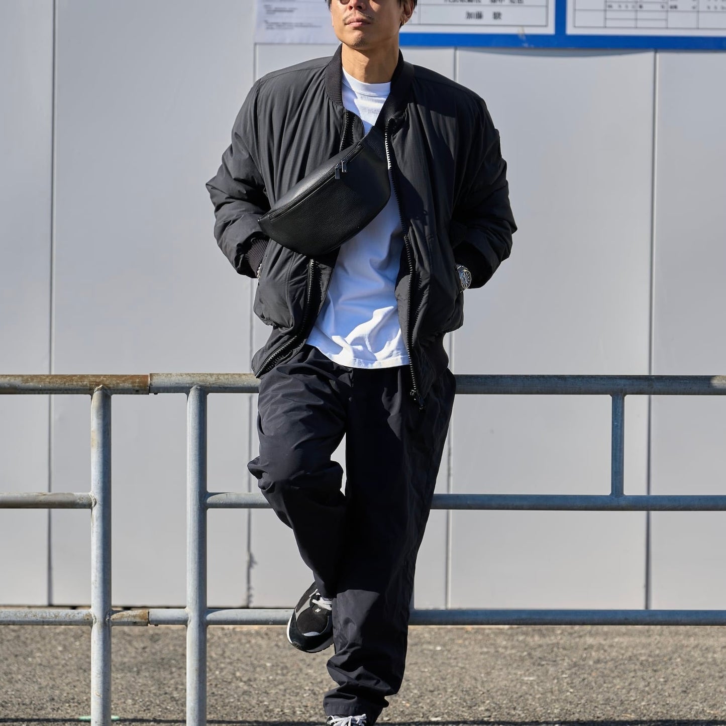 『ウエストバッグ』日常を、上質で運ぶ