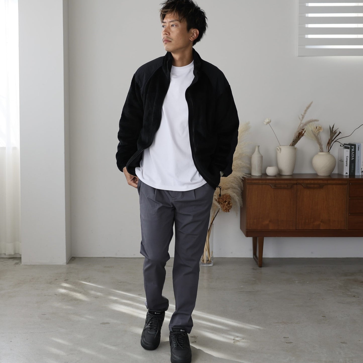 【欠品サイズ再販予定】いつかは、究極のグレーパンツ~黒アウターを1番かっこよくするパンツ~