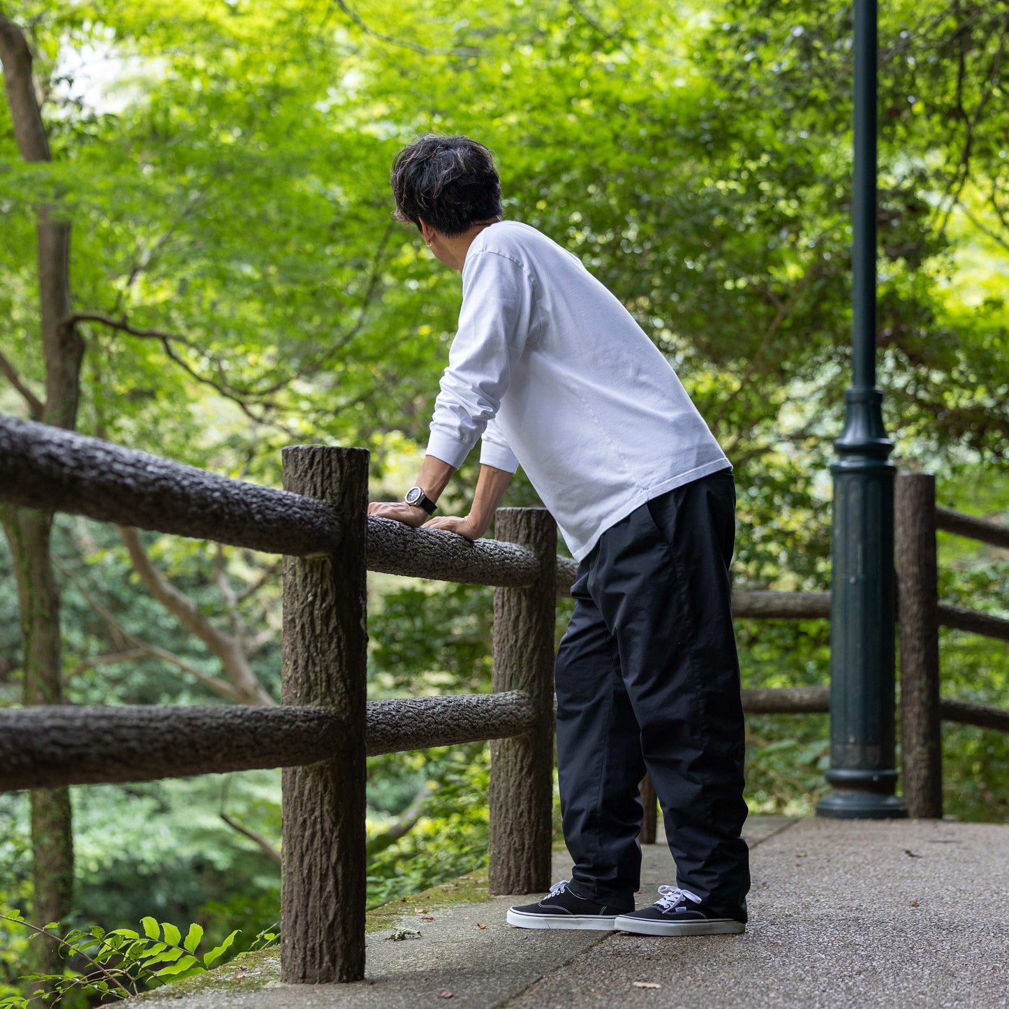 35歳からの百名品「防水イージーパンツ」