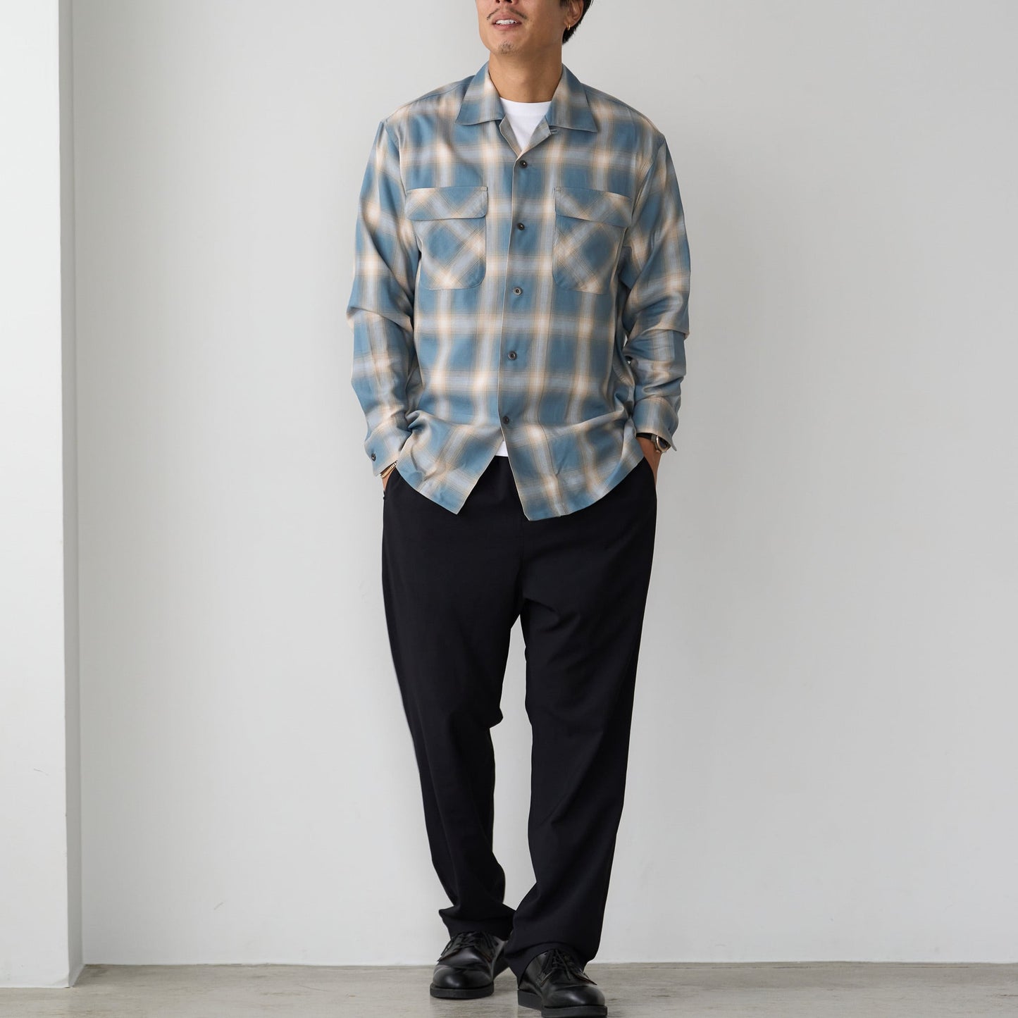 クール素材「イージーパンツ」